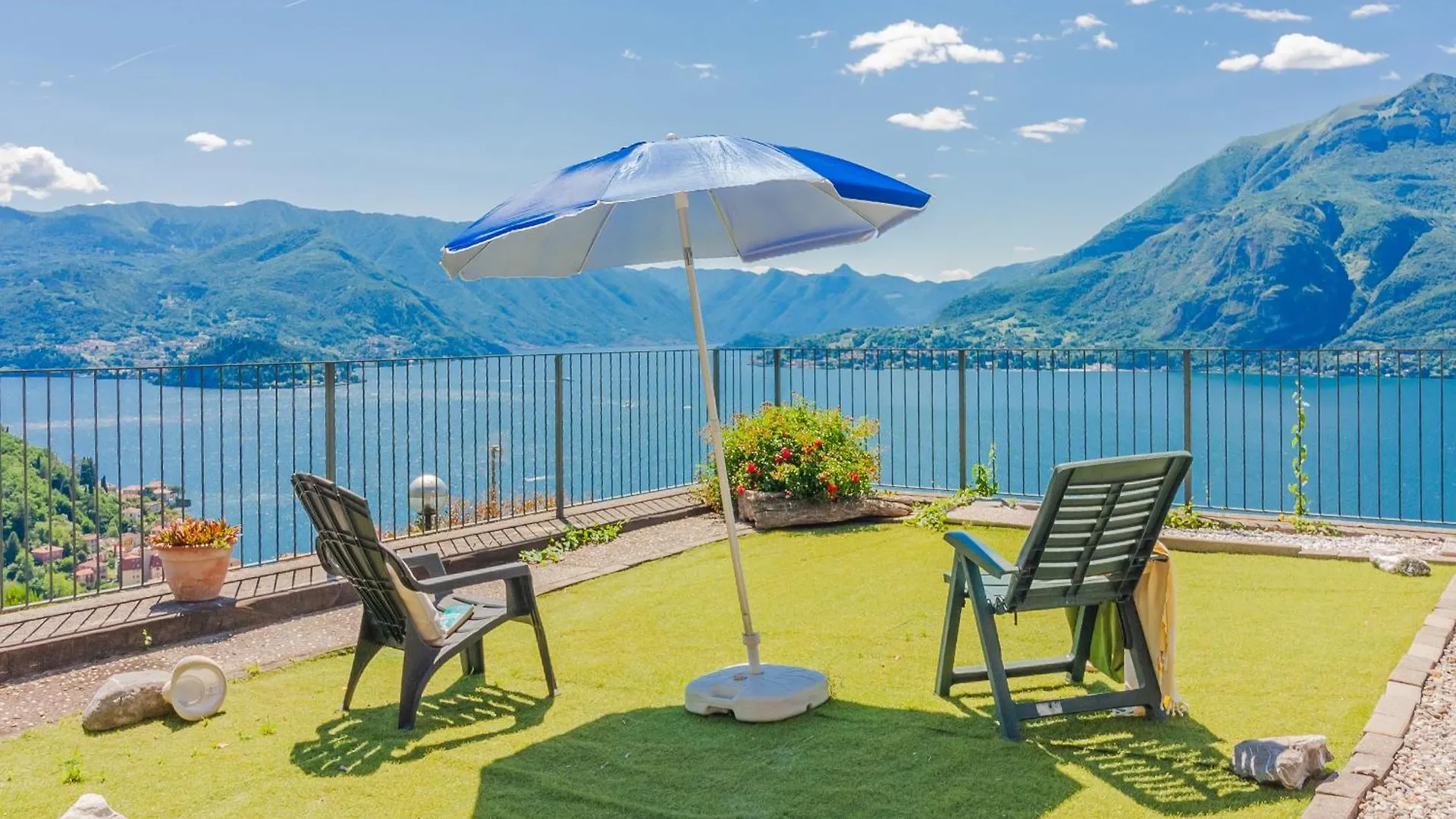 Golden View Apartment Перледо